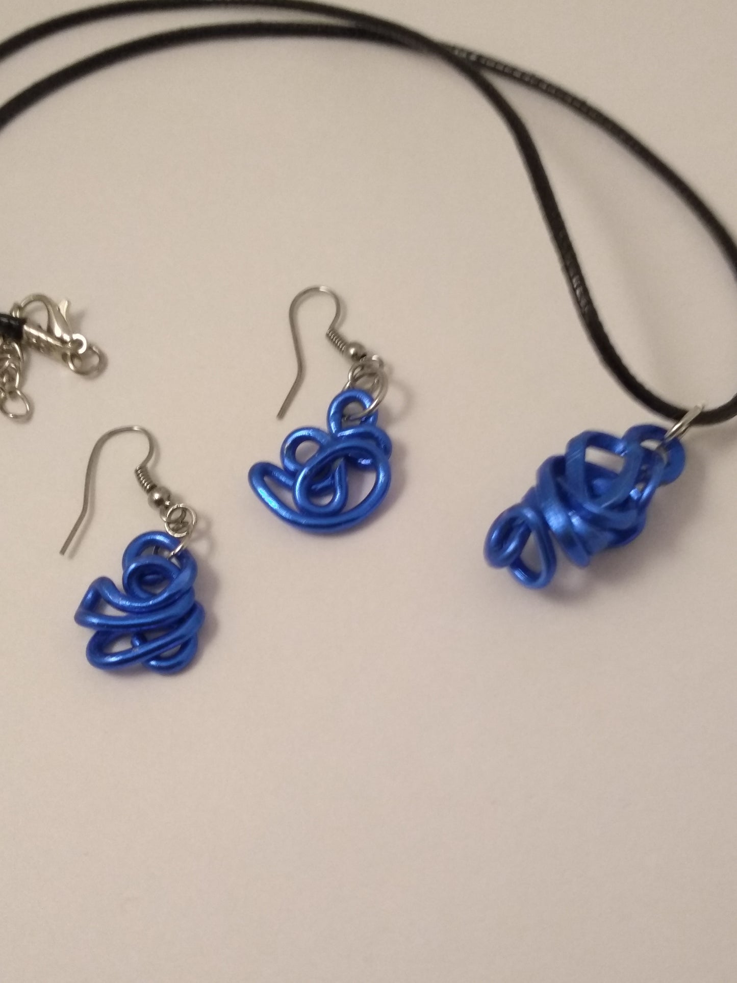blue twisted hammered aluminum 2-piece jewelry set