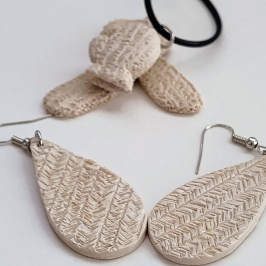 Cozy Jewelry Set Collection