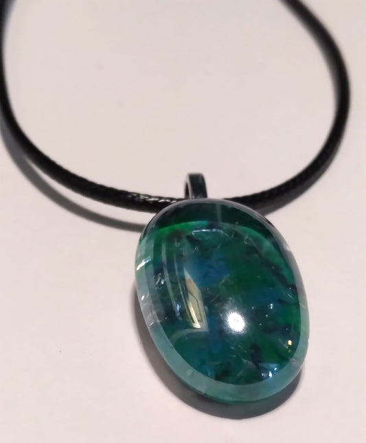 shades of deep sea glass gem necklace