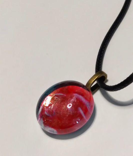 shades of red glass gem necklace